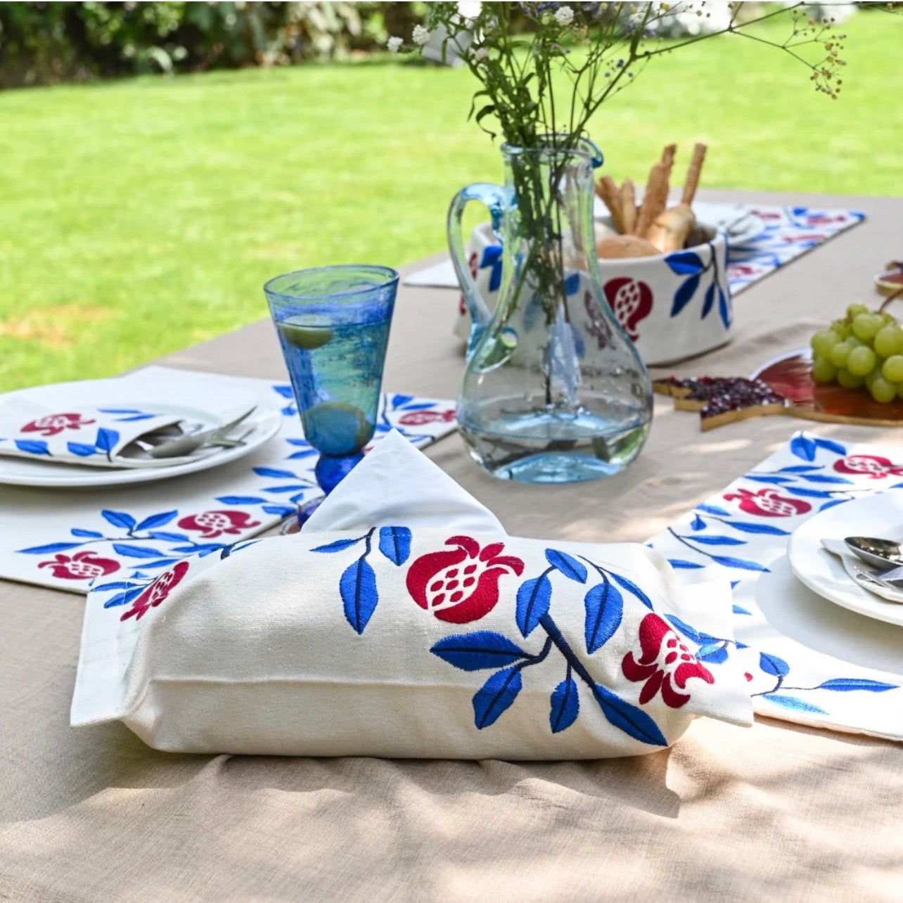 Pomegranate Garden Set