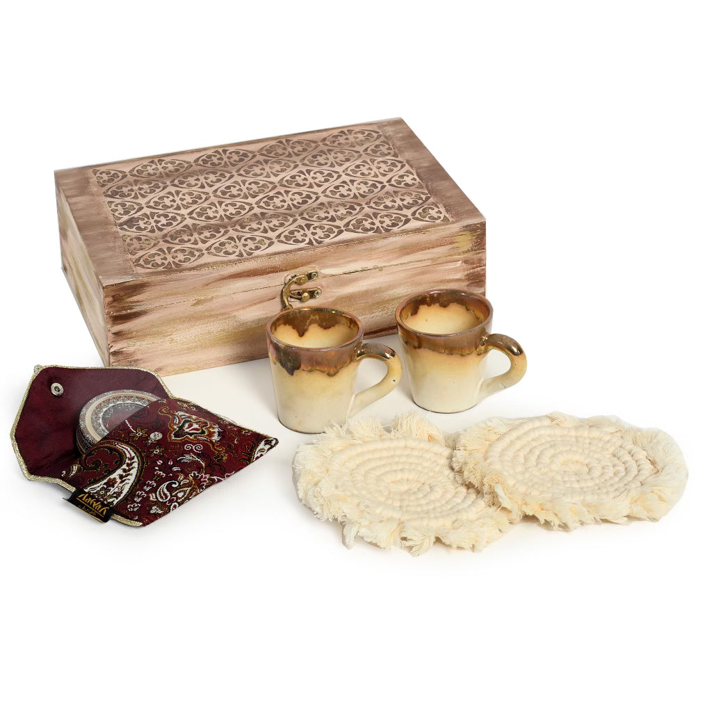 Khaliji gift box.