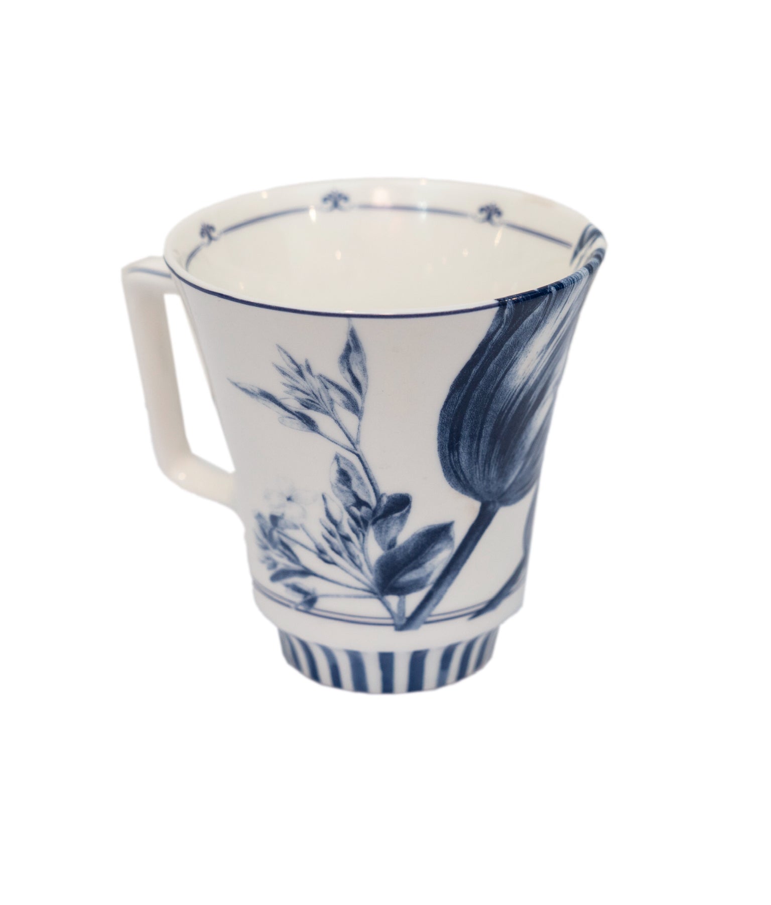 Blue Tulip Mug- Zwarahhome